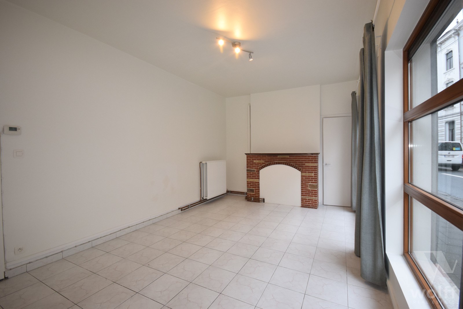 Centrum Gent (Hoogstraat): gelijkvloers appartement met koertje